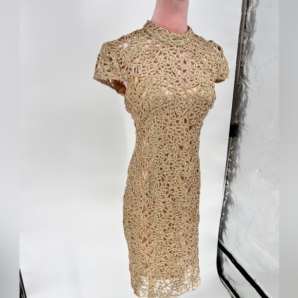 NWT Premier Amour Short Sleeve Sheath Lace Dress - Picture 5 of 14